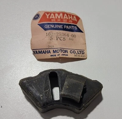 NOS Rubber Dampener 1962-1968 Yamaha Trail Master YG1 U5 YL2 102-25364-00-00 - Image 1 of 4