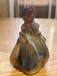 IMPERIAL GLASS CHOCOLATE CARMEL COLORED SLAG GLASS SOUTHERN BELLE FIGURINE - Picture 1 of 6