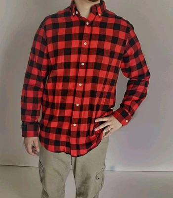 PRE-OWNED  Club Room Mens Regular Fit Plaid  Red  Flannel Button Down Shirt .  L - Image 1 of 4