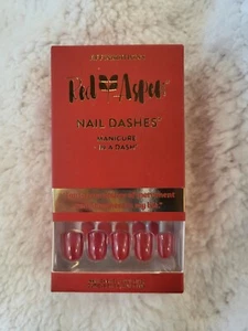 NIB Red Aspen Nail Dashes Red Squoval - Picture 1 of 1