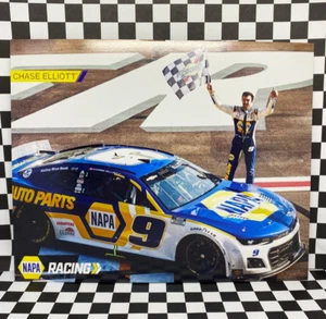 NASCAR 2023 Hendrick Motorsports Chase Elliott NAPA Auto Parts Camaro Hero Card - Picture 1 of 2