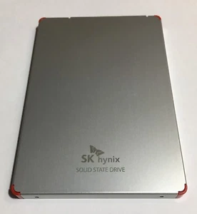 SK Hynix 07WDGH 512GB SSD 2.5" SATA Model: HSF512G32TND-N210A BB DP/N: 7WDGH - Picture 1 of 2