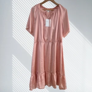 downeast Mujer Vestido XXL Rosa Sedoso Manga Corta Midi Fluido Elegante Mínimos - Imagen 1 de 5