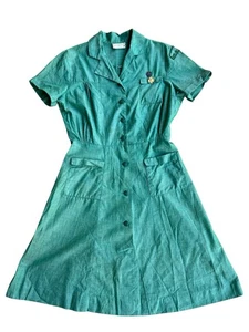 Abito donna vintage anni 50 60 GIRL SCOUT USA verde chambray 6 tasche toppe spilla - Foto 1 di 11