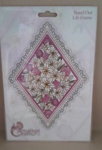 Carnation Crafts Stand out Lily Frame No 210306 - Picture 1 of 2