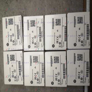 NUOVO Allen Bradley 1734-IB8 - Foto 1 di 1