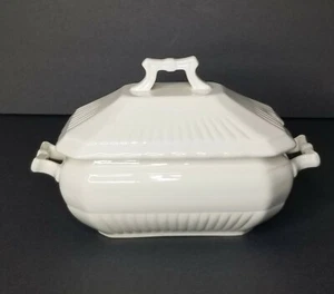 Antiguo plato de verduras ovalado blanco Ironstone con tapa 8 x 6 - Imagen 1 de 12