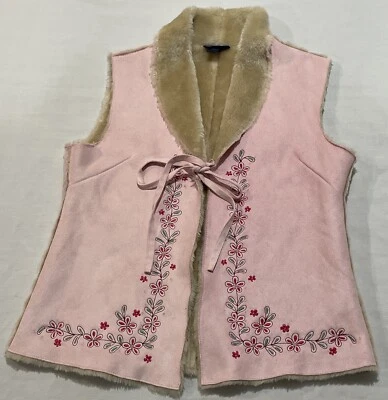 Limited🌸Too Faux Suede/Fur Pink Embroidered Flower Boho Girls Size M/12 Vest - Image 1 of 4
