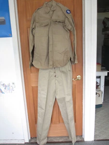Uniforme kaki originale epoca guerra di Corea esercito USA (6° esercito), datata 1953 - Foto 1 di 9
