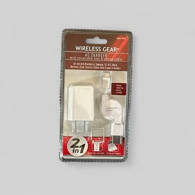 Cargador de CA de engranaje inalámbrico con sincronización retráctil y cable de carga Foto 1 de 2