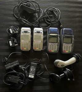 Terminales Verifone VX520 / VX570 + 2 escáneres Honeywell, 2 lectores de banda magnética - Imagen 1 de 7