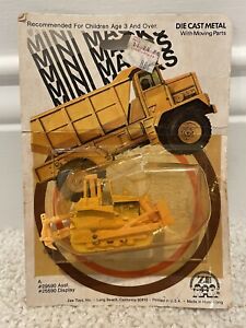 Zee Toys Mini Macks Bulldozer Track Type Loader Die Cast Metal