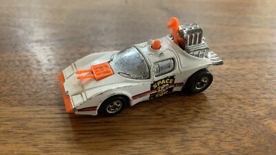 1977 Vintage Hot Wheels Science Friction Space Cop White Hong Kong - Image 1 of 4