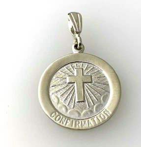 14K Solid White Gold Confirmation Cross Medal Round Pendant - Picture 1 of 8
