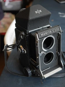 Mamiya C330 Professional TLR Camera only, no lens ref:2134 - Picture 1 of 12