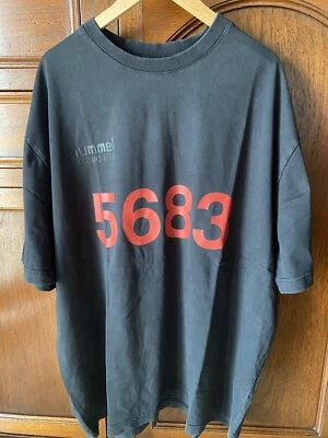 T Shirt Hummel Willy Chavarria Maniche Corte Nera, Taglia L Oversize Foto 1 de 4