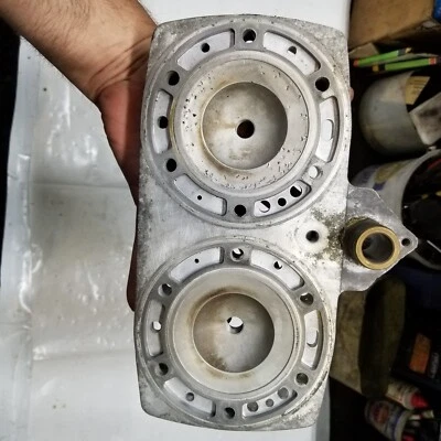 2004-2005 Polaris Edge XCSP Pro X RMK Switchback Classic 700 head 3021424 - Image 1 of 4