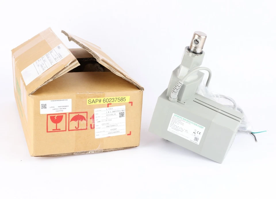 Actuador Lineal Hiwin Microsystem LAM3-2-1-40-24GE, 40mm Carrera, 4000N, 24V IP66 Foto 1 de 4