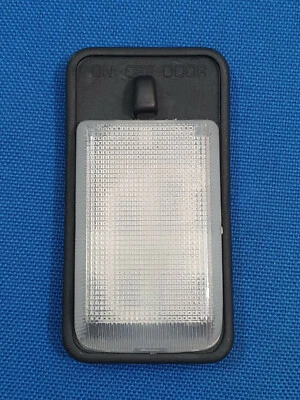 TOYOTA LAND CRUISER BJ60 BJ70 BJ73 FJ60 FJ62 FJ70 HJ60 INTERIOR DOME LIGHT ASSY - Image 1 of 4