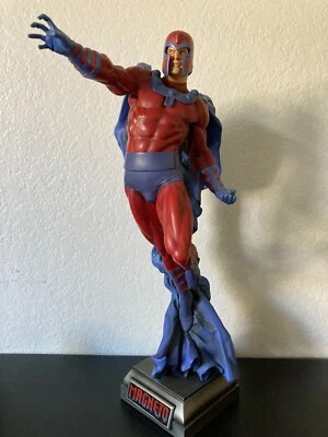Sideshow Collectibles EXCLUSIVA Magneto Comiquette Estatua 35/1000 X-Men Villano Foto 1 de 4