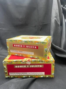 Romeo Y Julieta Reserva Real Toro leere Holz Zigarrenkiste 8”x6,5”x3” & 7,5”x5,5”x3” - Bild 1 von 2