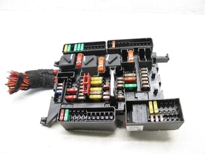 16-19 BMW F48 X1 2.0 FUSE RELAY JUNCTION MODULE FUSEBOX IN DASH FRONT OEM 012125 - Picture 1 of 6