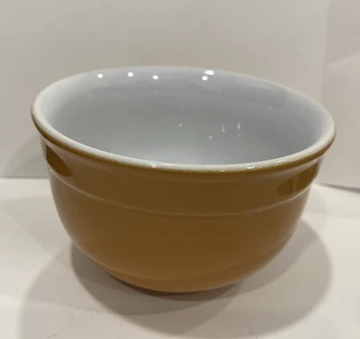 Maceta de mantequilla amarilla Emile Henry 16,10 modelo Despose Francia **Sin tapa** Foto 1 de 4