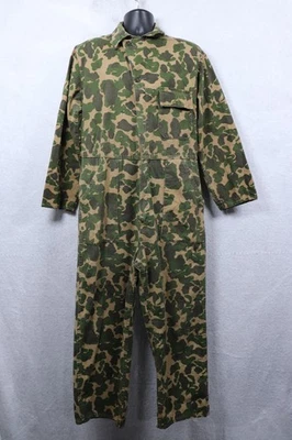 VTG 60s Bullseye Bill Duck Camo Coveralls Men Large(36x27) Jumpsuit  Camouflage - Image 1 of 4