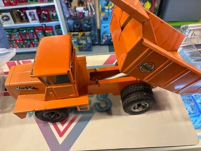 Camión de volteo hidráulico Buddy L Mack de colección años 60 camión Mac de metal Foto 1 de 4