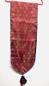 VTG 2002 Table Runner Martha Stewart Burgundy gold floral/snowflake motif 13x82" - Picture 1 of 9
