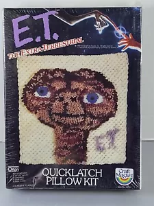 Factory Sealed E.T. The Extra-Terrestrial Quick Latch Pillow Kit NOS ~ C21 - Picture 1 of 5