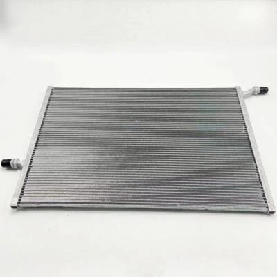 Radiador para 2015-2016 Mercedes-Benz W205 C300 C450 AMG C400   - Imagem 1 de 4