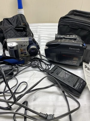 Panasonic Palmcorder Video Camera PV-L579 w Manual Powers On Comes With Sony Cam - Image 1 of 4