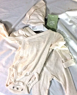 H&M 3 piezas. conjunto infantil - sombrero/top/pantalones - 3M - nuevo con etiquetas Foto 1 de 4