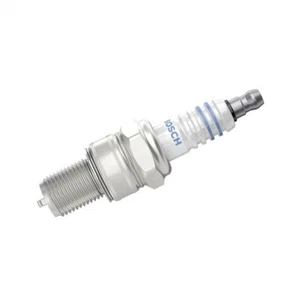 NEW OEM GENUINE SPARK PLUG Bosch Platinum Plus WR6DP0 0242240555 - Picture 1 of 1