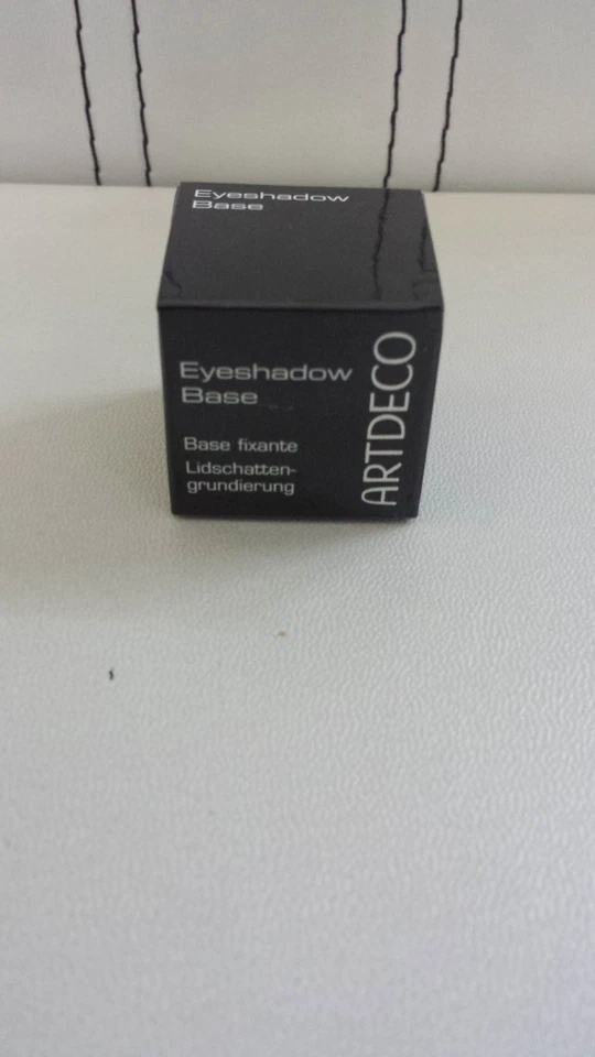 Artdeco  Eyeshadow Base Lidschattengrundierung 5ml neu (GP 10ml 25,98)  - Bild 1 von 1