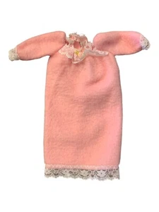 Mattle 1993 BEDTIME BARBIE NIGHTGOWN Soft Replacement Outfit Pink Fleece Lace - Picture 1 of 5