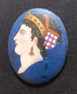 Miniature porcelaine peinte buste profil déesse grecque d'époque 19ème - Imagen 1 de 10