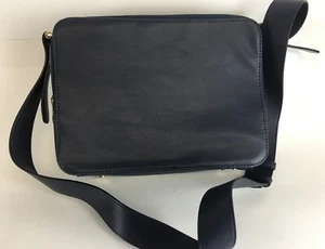 Silence + Noise Womens Purse Crossbody Messenger Bag Blue Zip Vegan New 1324 - Picture 1 of 6