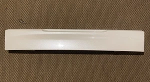 2002-2005 Ford Explorer Lift Gate Trim Handle Cover White OEM - Picture 1 of 4