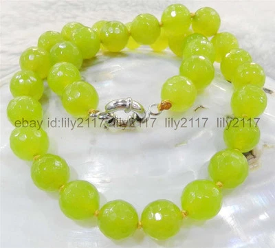Beautiful 8mm Faceted Green Peridot Round Beads Gemstone Necklace 18" AAA - Image 1 of 4