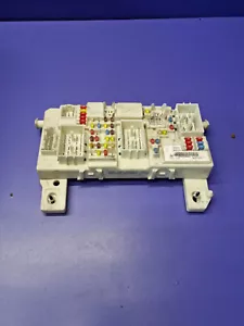 Boîte à fusibles Ford Kuga centrale électrique 7M5T14A073JF #1568 - Picture 1 of 5