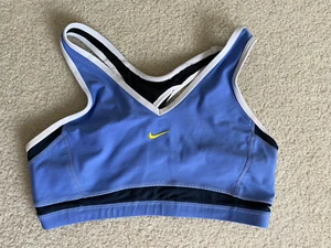 Nike Fit Dry Women’s Sports Bra Racerback Medium Purple Blue EUC No Padding - Picture 1 of 3