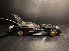 LEGO Batman The Batmobile (7781) Batmobile Build ONLY