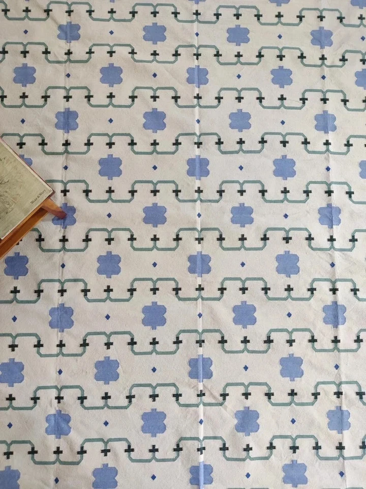 White & Blue Handmade 100% wool Area Boho Floral Rug Vintage Kilim Modern rug - Image 1 of 4