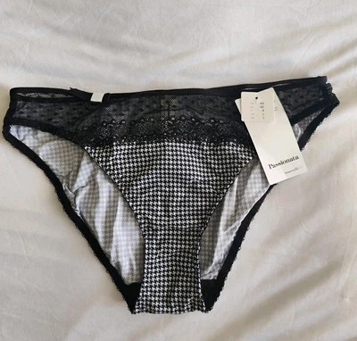 Calzoncillos para mujer Passionata blancos y negros L/14 Foto 1 de 4