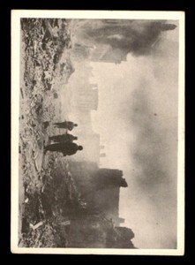 1964 Donruss Combat #13 Devastation VG