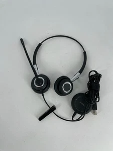 Przewodowy zestaw słuchawkowy USB Jabra Biz 2400 czarny (IC:2386C-BIZ2400) - Zdjęcie 1 z 5