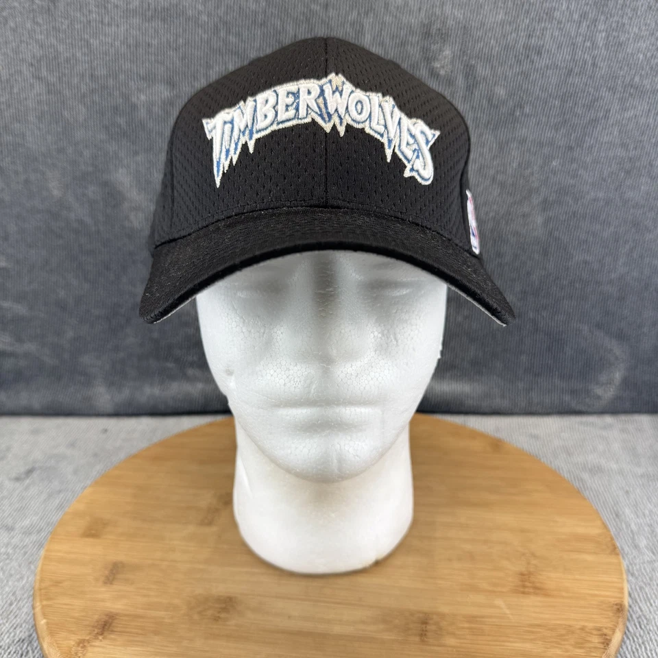 Minnesota Timberwolves Sombrero Gorra Correa Trasera Negro NBA Baloncesto Reebok Hombres OSFA Foto 1 de 4