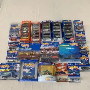 vintage hot wheels car lot 21 Items Cat Machines Police Squat Car Also Matchbox - Picture 1 of 22